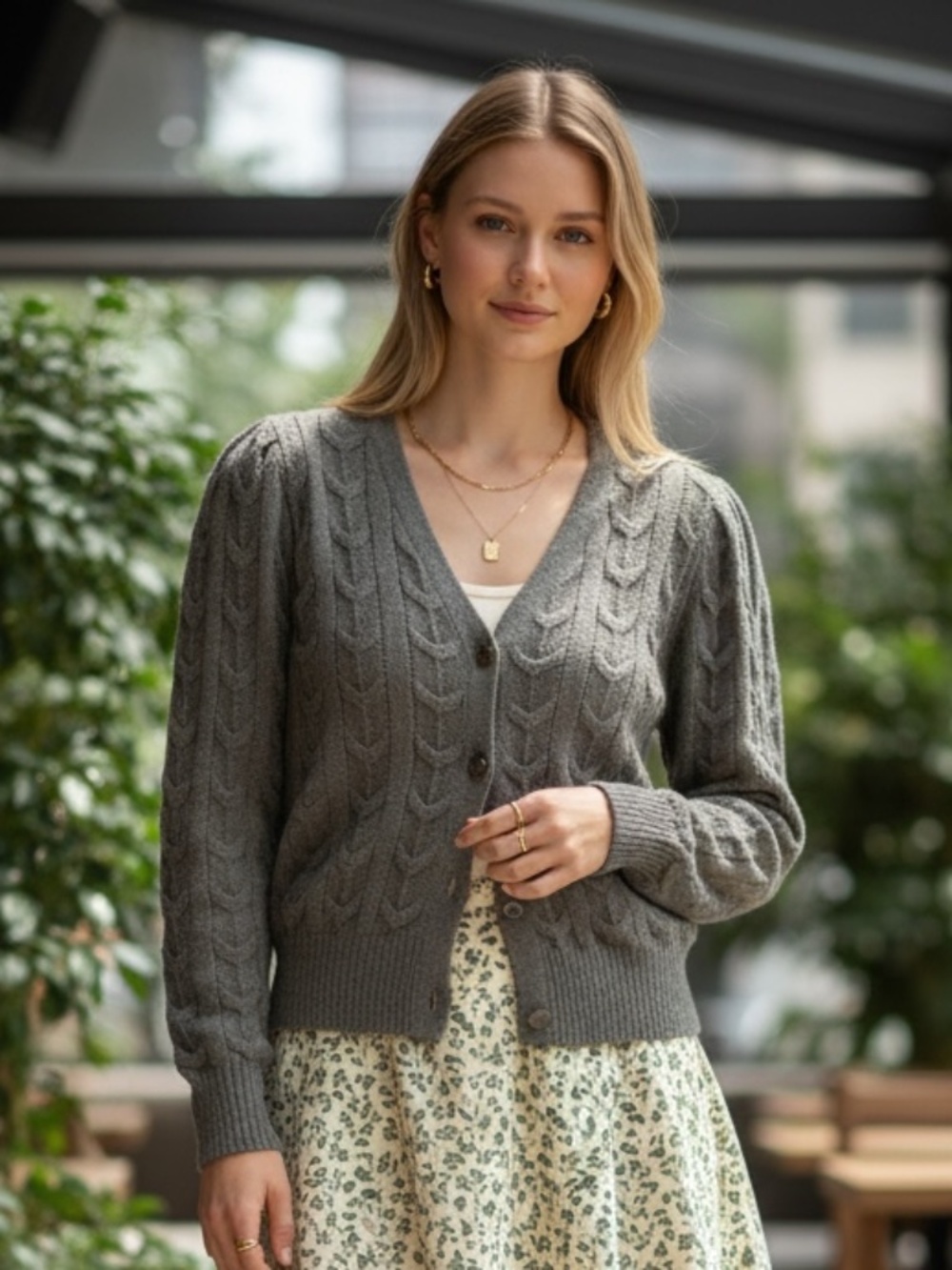 100% Pure Wool Grey Button Up Cardigan from Austria - Size 10